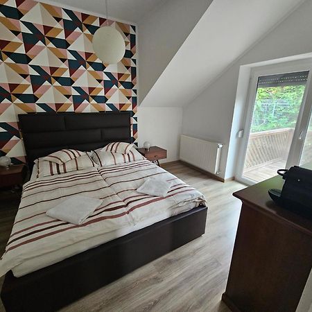 Hilltop Apartments Fonyód Δωμάτιο φωτογραφία
